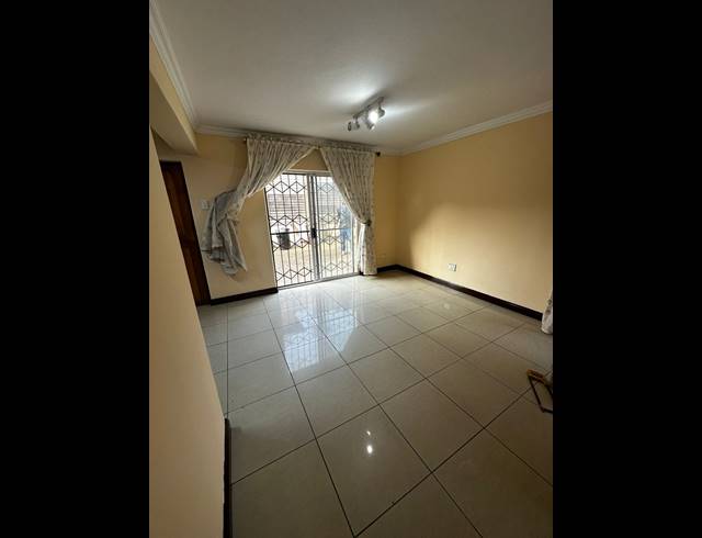 3 BEDROOM TOWNHOUSE FOR SALE IN NORTHDALE